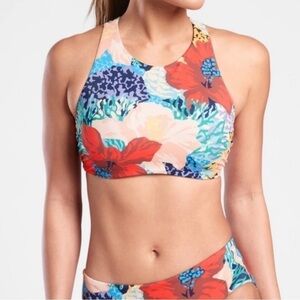 NWOT Athleta Maldives Printed Bikini Top in Bora Bora Multicolor Sz 40 B/C